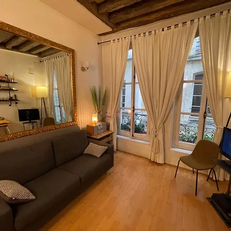 Romantique Pont Neuf Апартаменты *